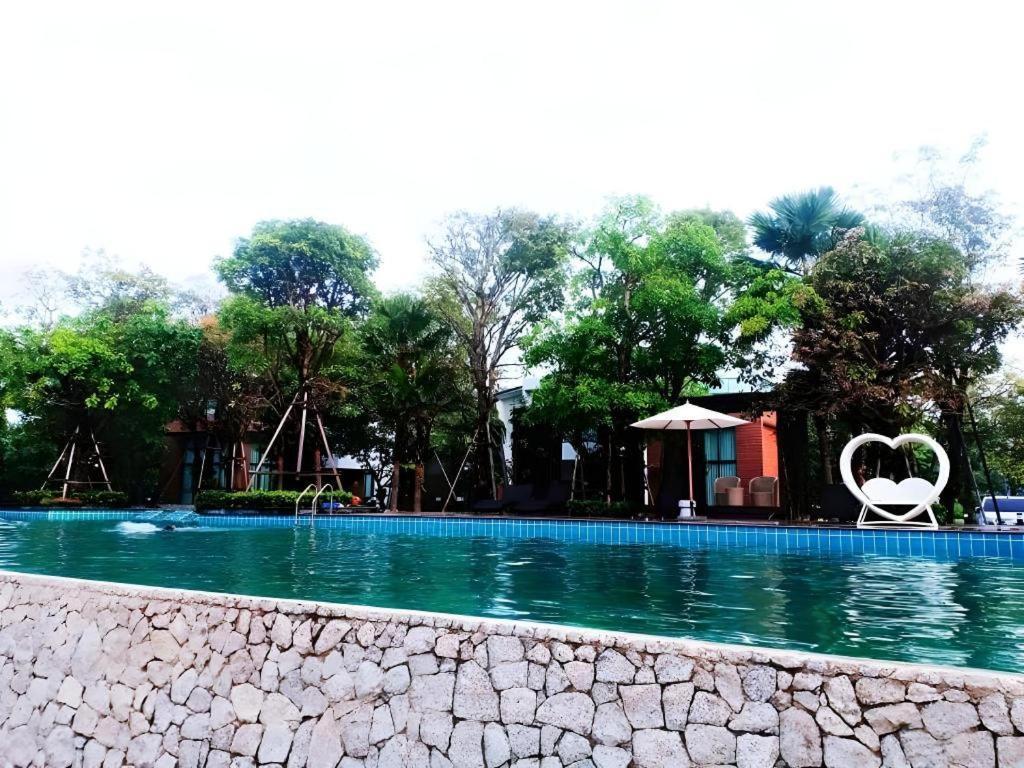 Chatnipa Beach Resort By Morseng Ban Hat Lek Exteriör bild