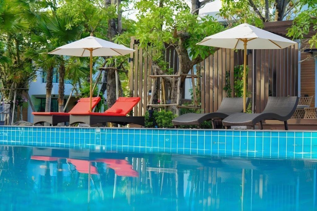 Chatnipa Beach Resort By Morseng Ban Hat Lek Exteriör bild