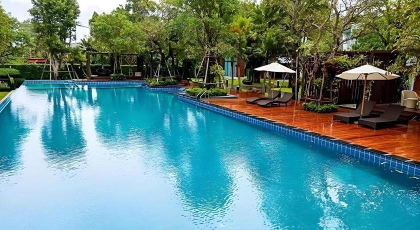 Chatnipa Beach Resort By Morseng Ban Hat Lek Exteriör bild