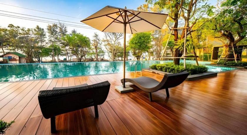Chatnipa Beach Resort By Morseng Ban Hat Lek Exteriör bild